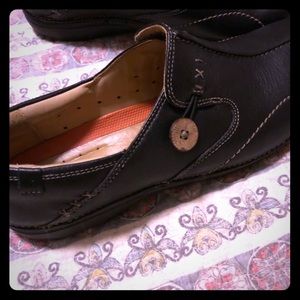 Clark’s Naturalizer shoes